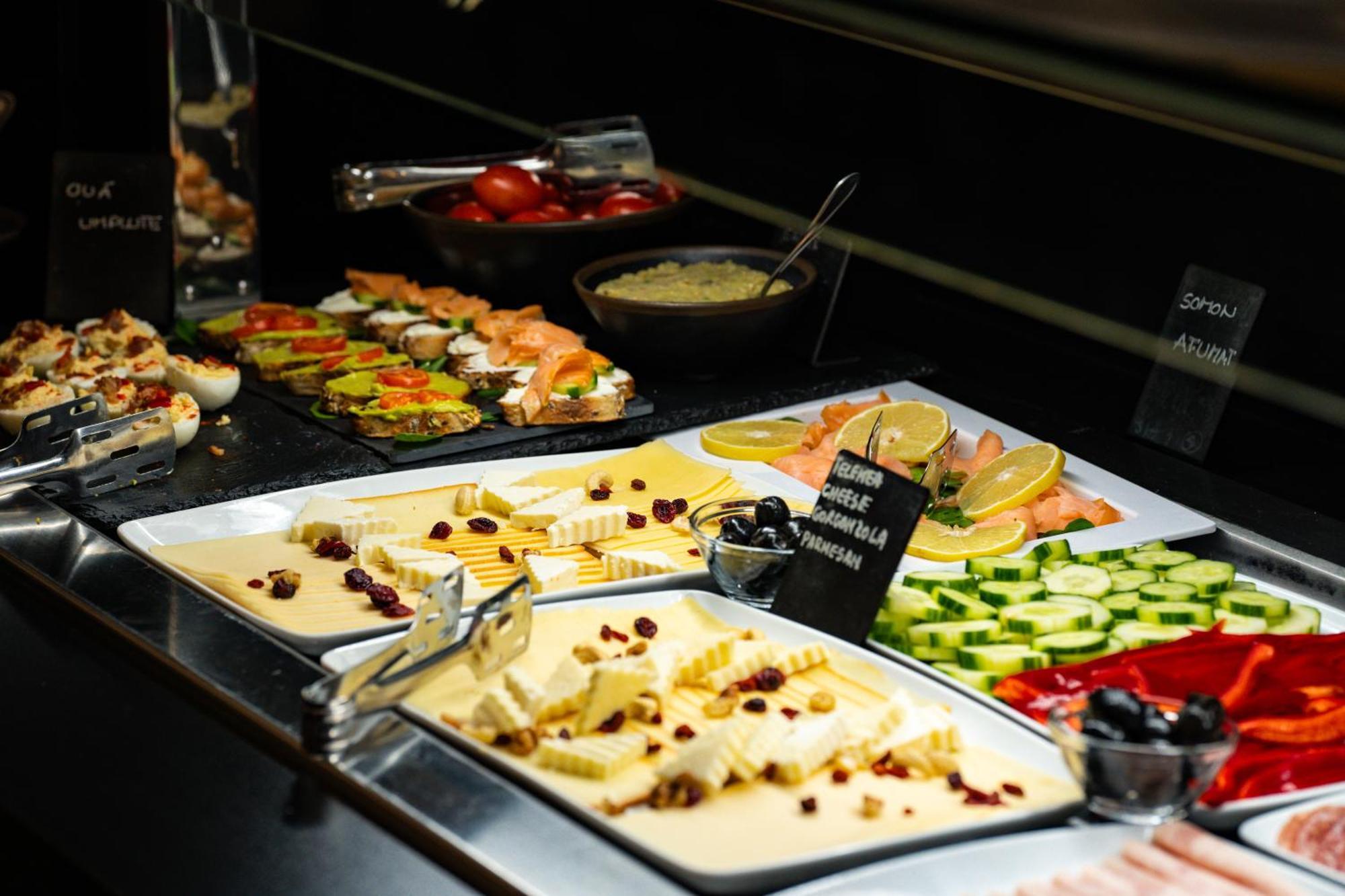 Atlas Hotel Timisoara Ngoại thất bức ảnh