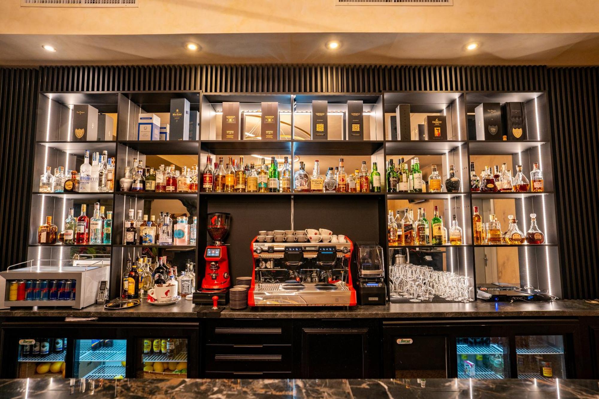 Atlas Hotel Timisoara Ngoại thất bức ảnh