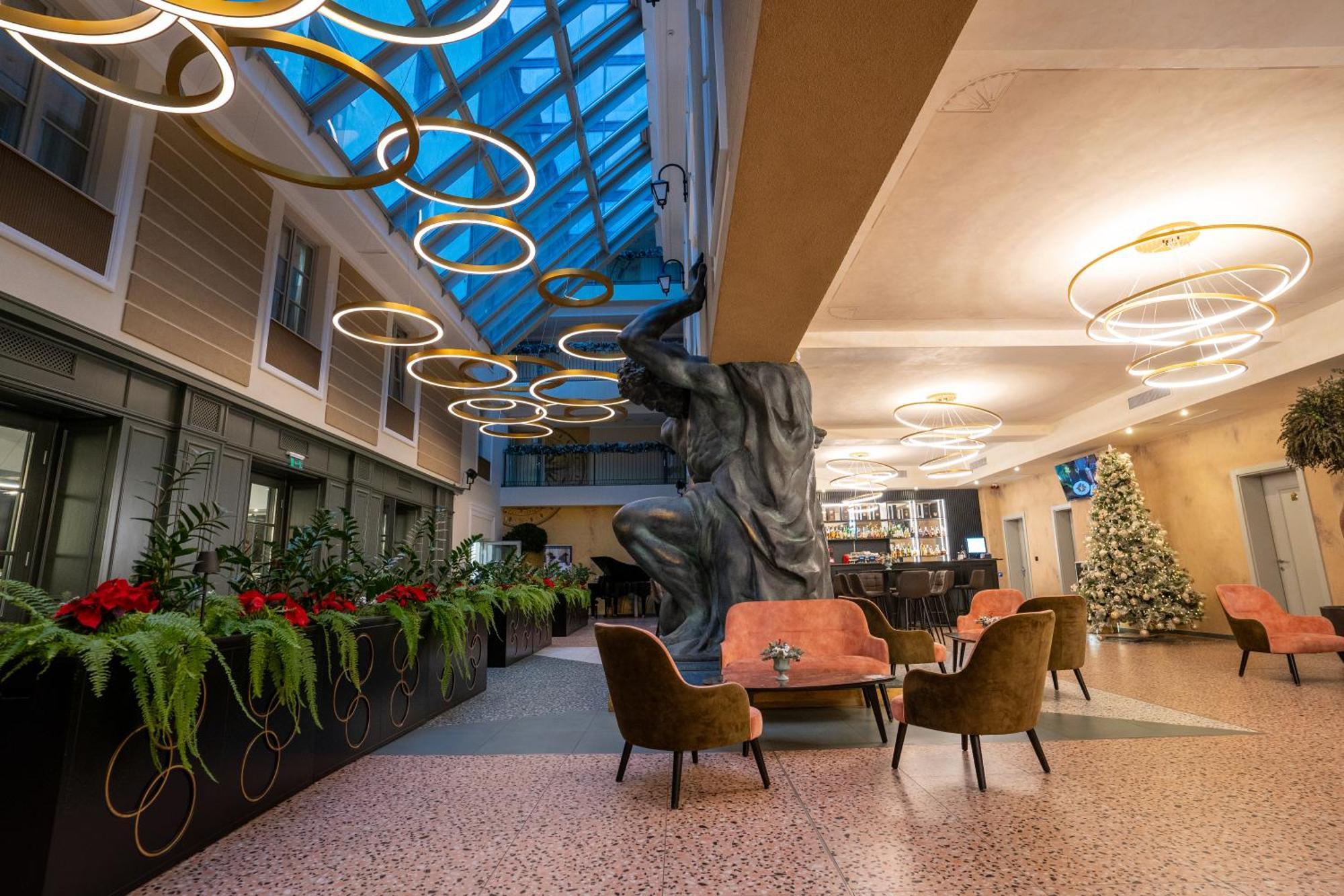 Atlas Hotel Timisoara Ngoại thất bức ảnh