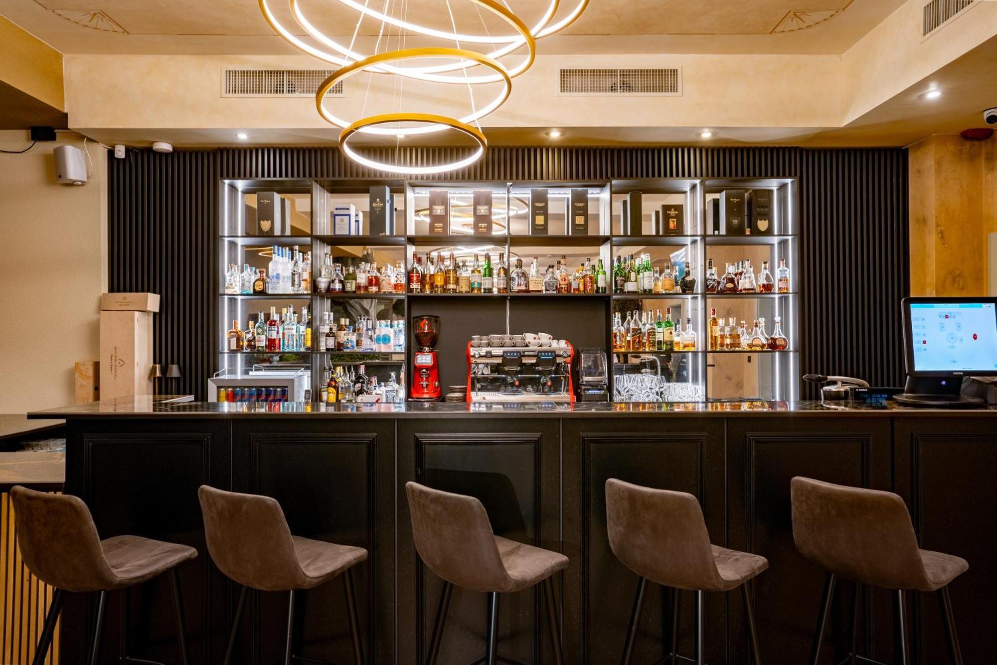 Atlas Hotel Timisoara Ngoại thất bức ảnh