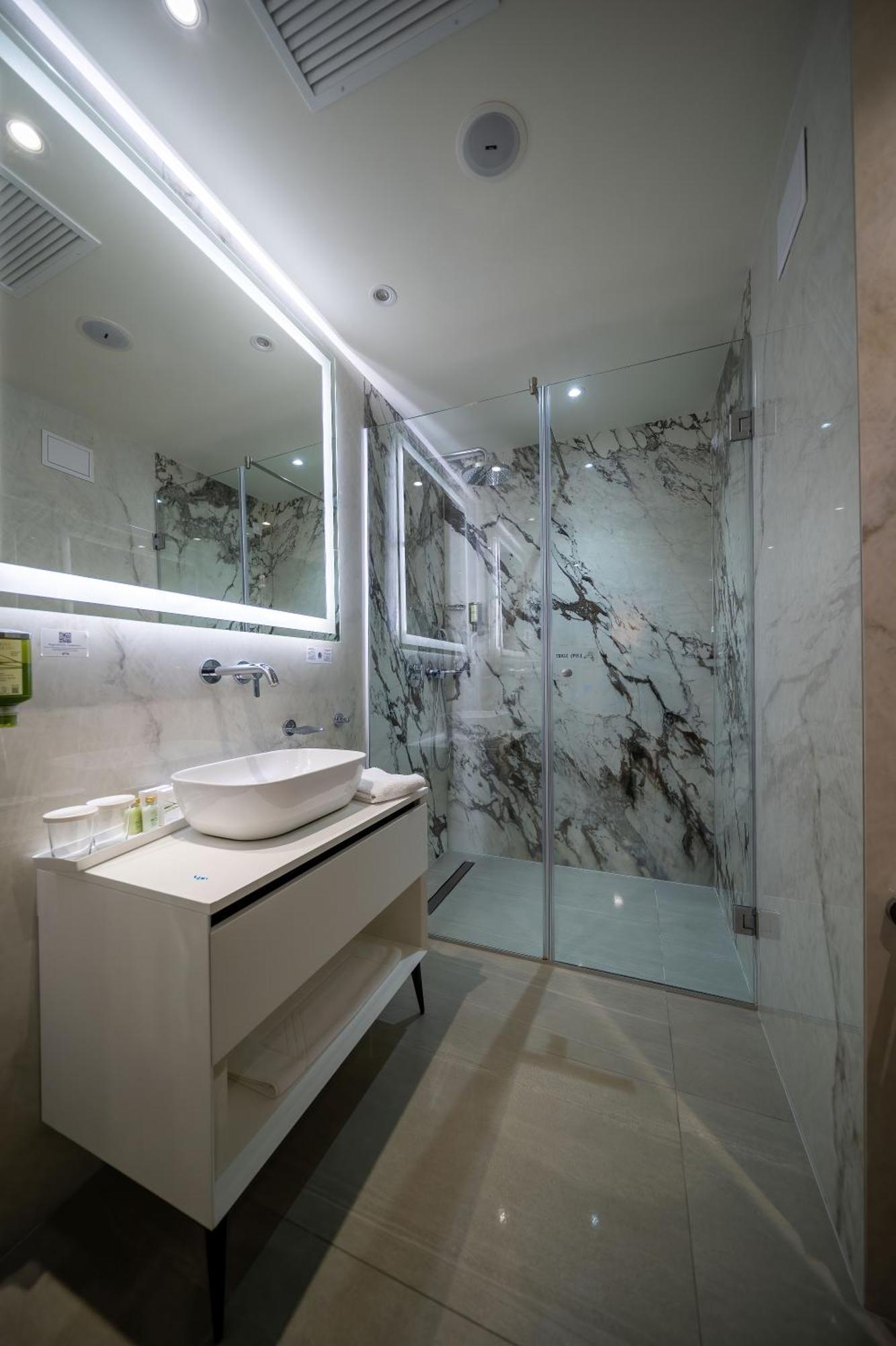 Atlas Hotel Timisoara Ngoại thất bức ảnh