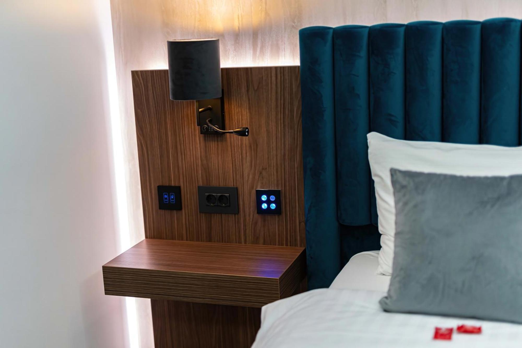 Atlas Hotel Timisoara Ngoại thất bức ảnh